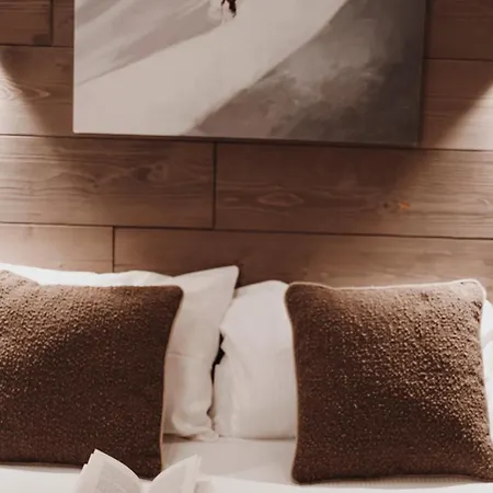 Des Cerisiers - Luxe Et Parking A Le Praz 公寓 谷雪维尔