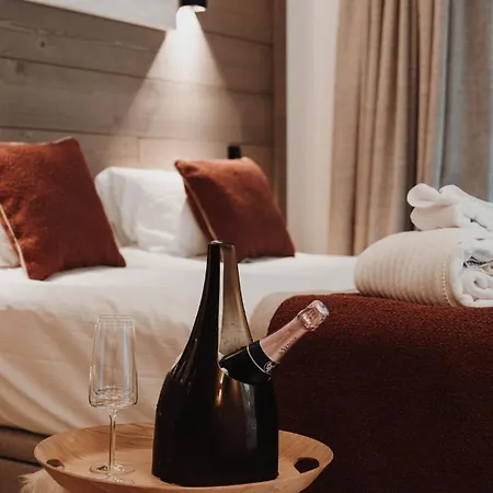 Des Cerisiers - Luxe Et Parking A Le Praz Апартаменти