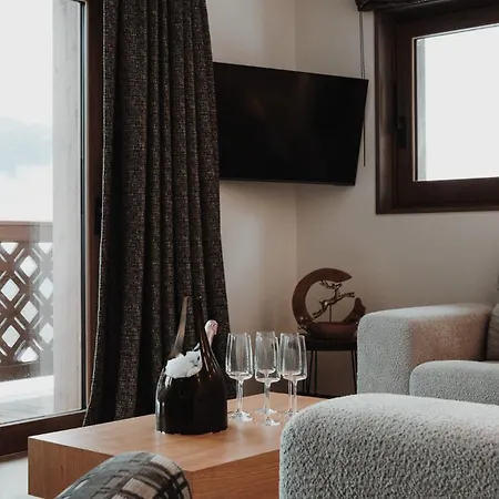 Des Cerisiers - Luxe Et Parking A Le Praz * 谷雪维尔