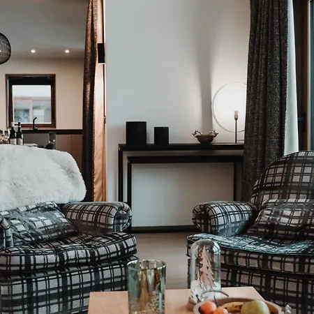 Des Cerisiers - Luxe Et Parking A Le Praz Апартаменти Куршавель