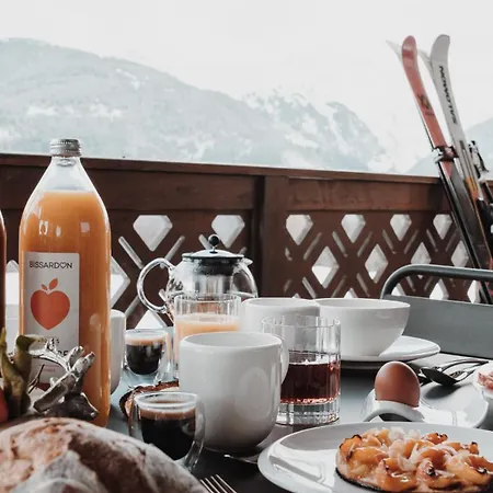 Des Cerisiers - Luxe Et Parking A Le Praz * 谷雪维尔