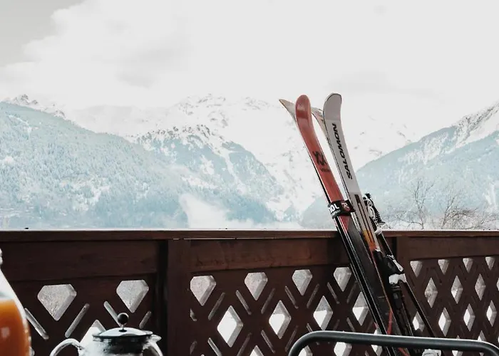 Des Cerisiers - Luxe Et Parking A Le Praz شقة