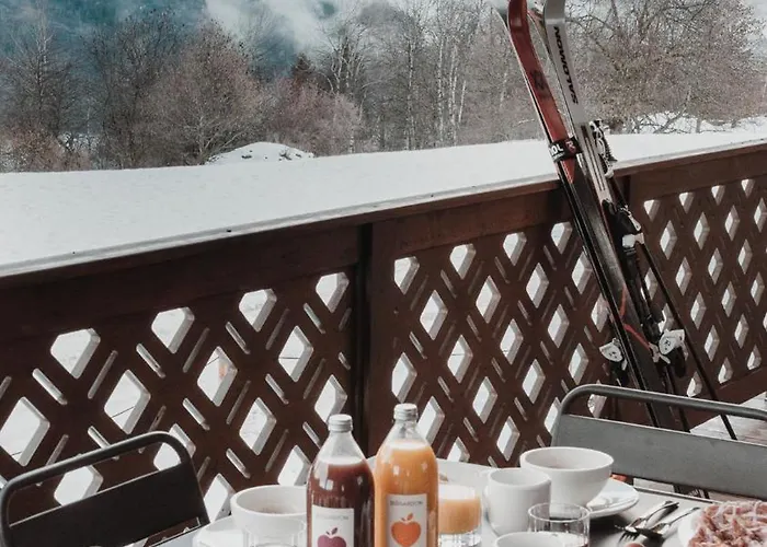 Des Cerisiers - Luxe Et Parking A Le Praz شقة