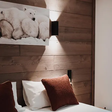 Des Cerisiers - Luxe Et Parking A Le Praz Apartment *