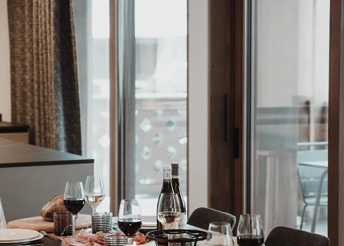 Des Cerisiers - Luxe Et Parking A Le Praz *