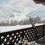 Des Cerisiers - Luxe Et Parking A Le Praz Lejlighed *