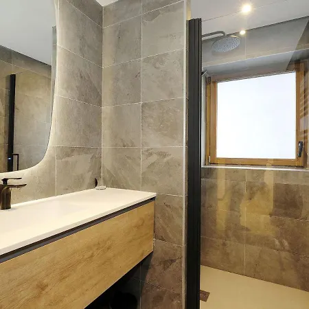 Apartamento Des Cerisiers - Luxe Et Parking A Le Praz Courchevel