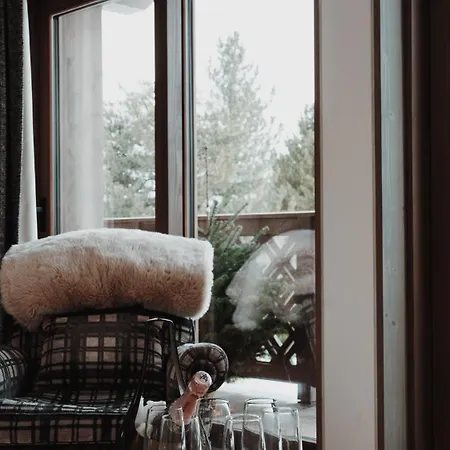 Des Cerisiers - Luxe Et Parking A Le Praz *