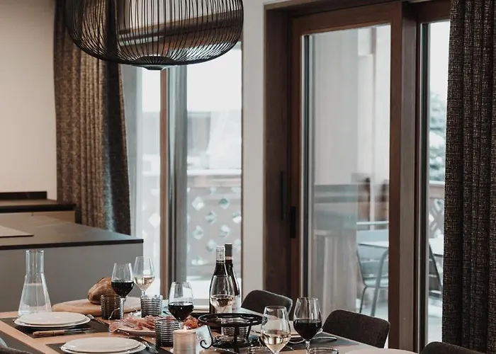 Des Cerisiers - Luxe Et Parking A Le Praz Апартаменты *